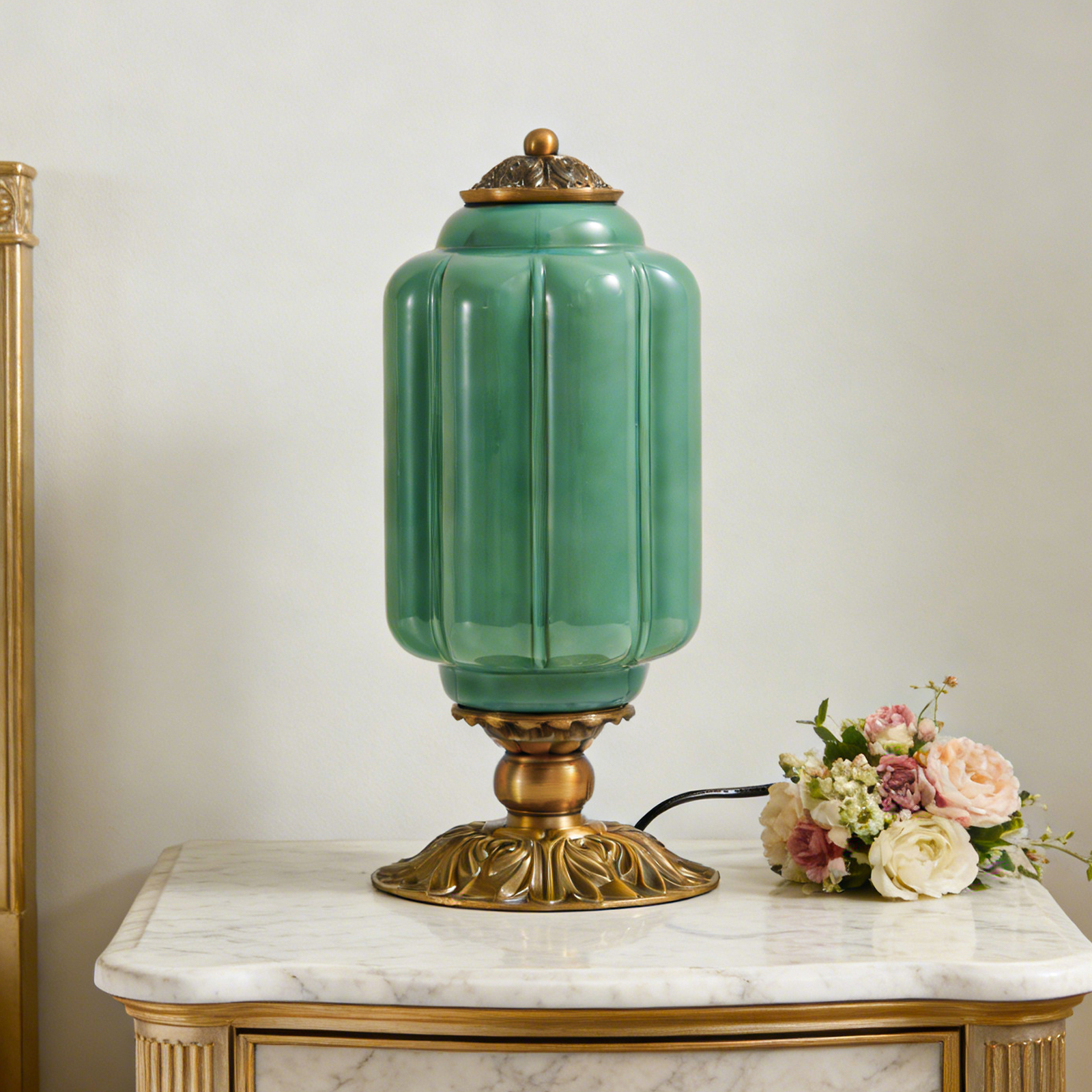 Nordic Retro Milk Glass Table  - đánh giá và giá Desk Setup Lamp