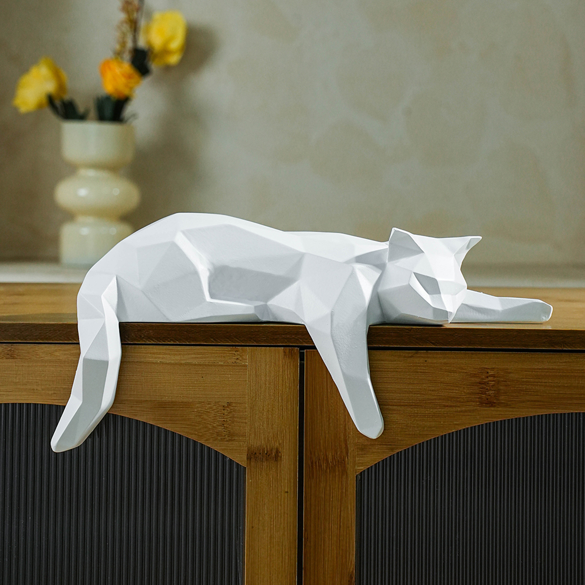 White Black Cat Statue - Geome - đánh giá và giá Desk Setup Black