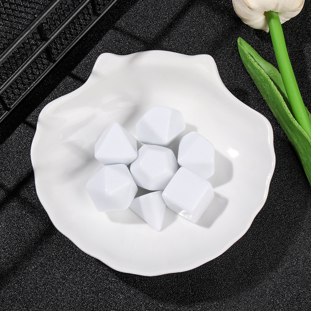 7 Pcs Set of Black White Blank - đánh giá và giá Desk Setup Black